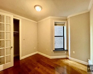 West 103rd Street - Photo Thumbnail 2