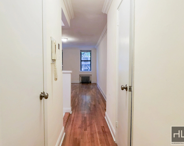 East 80 Street - Photo Thumbnail 1