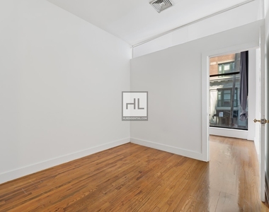 East 27th Street - Photo Thumbnail 1