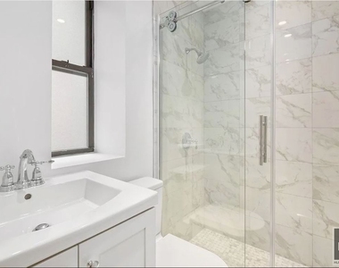 252 West 76 Street - Photo Thumbnail 3