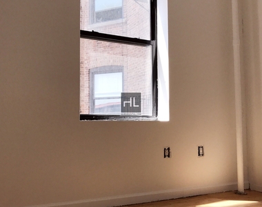 Tiemann Place - Photo Thumbnail 2