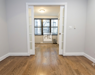 East 26 Street - Photo Thumbnail 2