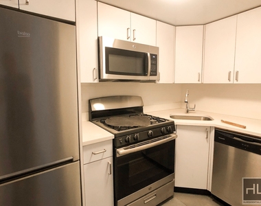 East 56 Street - Photo Thumbnail 1