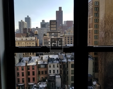 East 38 Street - Photo Thumbnail 3