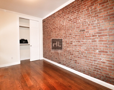 E 102nd St. - Photo Thumbnail 1