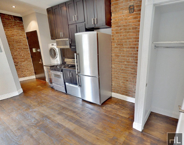East 106 Street - Photo Thumbnail 2