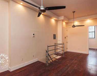 179 Knickerbocker Avenue - Photo Thumbnail 1