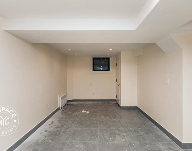 179 Knickerbocker Avenue - Photo Thumbnail 12