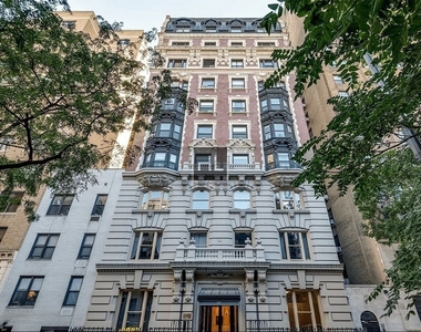 West 76 Street - Photo Thumbnail 8