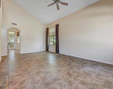 16820 E La Montana Drive - Photo Thumbnail 2
