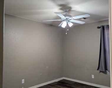 4230 E Sandy Way - Photo Thumbnail 12