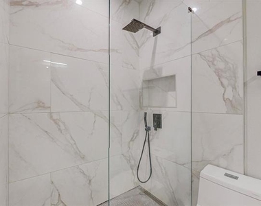 4307 Gilbert Avenue - Photo Thumbnail 20