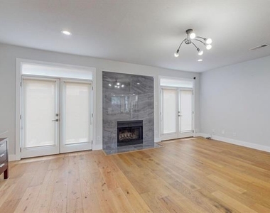 4307 Gilbert Avenue - Photo Thumbnail 3