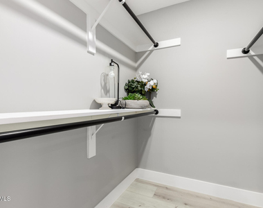 4354 N 82nd Street - Photo Thumbnail 21