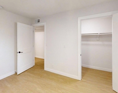 1840 W Thomas Road - Photo Thumbnail 8