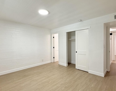 1840 W Thomas Road - Photo Thumbnail 6
