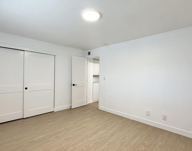 1840 W Thomas Road - Photo Thumbnail 8