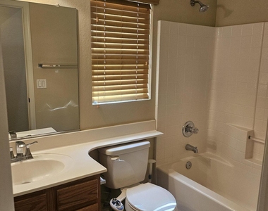2711 W Megan Street - Photo Thumbnail 13