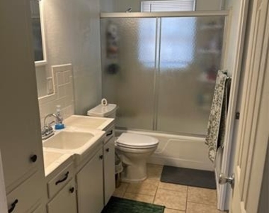 3017 Bennett Drive - Photo Thumbnail 15