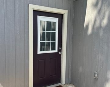 3017 Bennett Drive - Photo Thumbnail 29