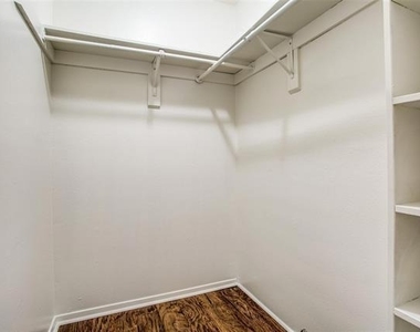 3825 Camelot Street - Photo Thumbnail 12
