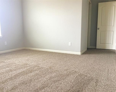 9410 Smoke Tree Drive - Photo Thumbnail 25