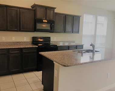 9410 Smoke Tree Drive - Photo Thumbnail 8