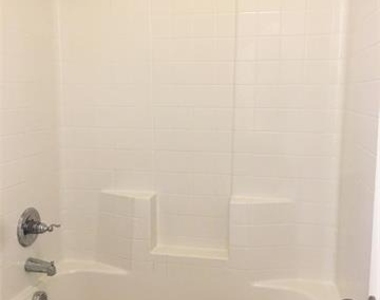 9410 Smoke Tree Drive - Photo Thumbnail 14