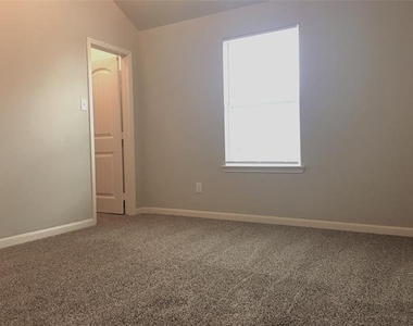9410 Smoke Tree Drive - Photo Thumbnail 31