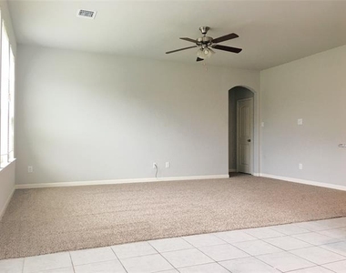 9410 Smoke Tree Drive - Photo Thumbnail 5