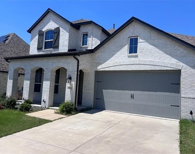 2452 Brightling Bend - Photo Thumbnail 1