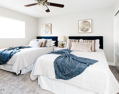 8525 E Sandalwood Drive - Photo Thumbnail 16