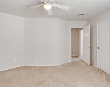 5824 Melanie Court - Photo Thumbnail 19