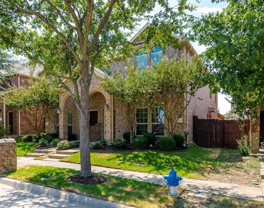 4924 Stray Creek Lane - Photo Thumbnail 31