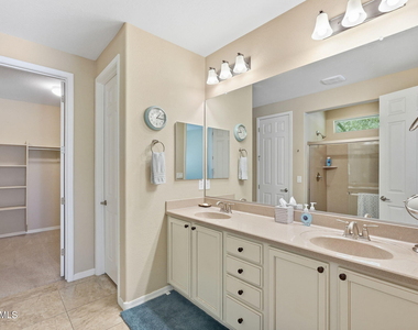 7562 E Plata Avenue - Photo Thumbnail 29
