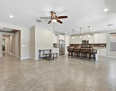 7562 E Plata Avenue - Photo Thumbnail 8