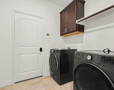 10020 Levelland Place - Photo Thumbnail 25