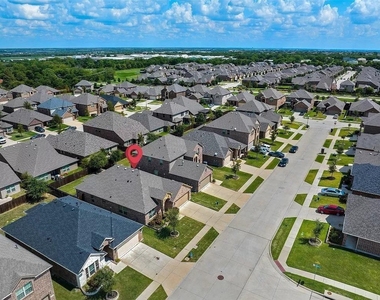 10020 Levelland Place - Photo Thumbnail 30