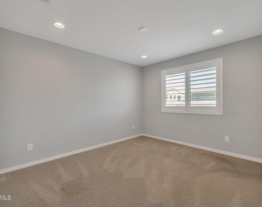 5819 N 88th Lane - Photo Thumbnail 21