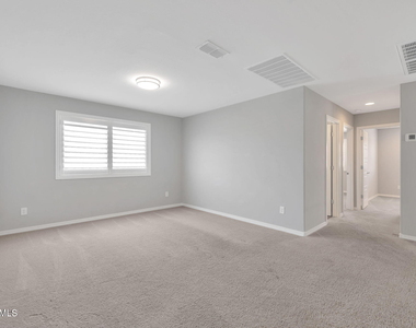 5819 N 88th Lane - Photo Thumbnail 18