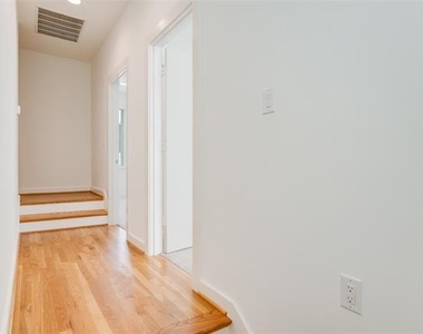 1515 S Akard Street - Photo Thumbnail 20