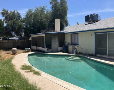 6420 W College Drive - Photo Thumbnail 27