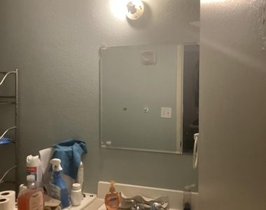 6420 W College Drive - Photo Thumbnail 11