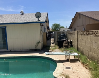 6420 W College Drive - Photo Thumbnail 29