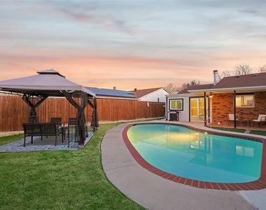 5632 Terry Street - Photo Thumbnail 24