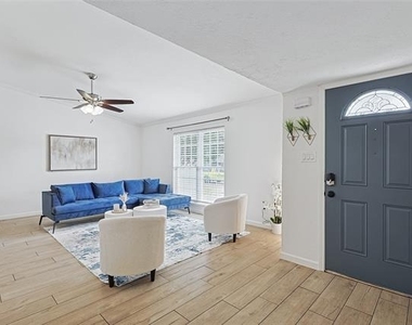 5632 Terry Street - Photo Thumbnail 4