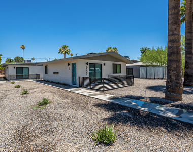 6227 N 13th Place - Photo Thumbnail 1