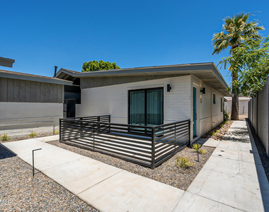 6227 N 13th Place - Photo Thumbnail 8