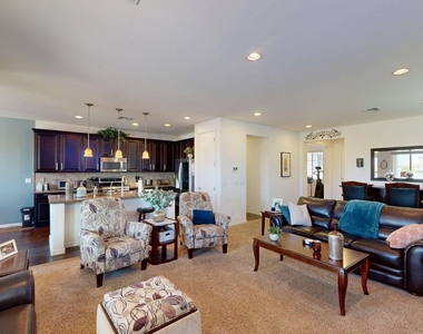 14426 W Coronado Road - Photo Thumbnail 5