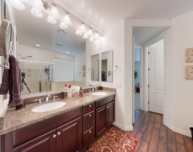 14426 W Coronado Road - Photo Thumbnail 21